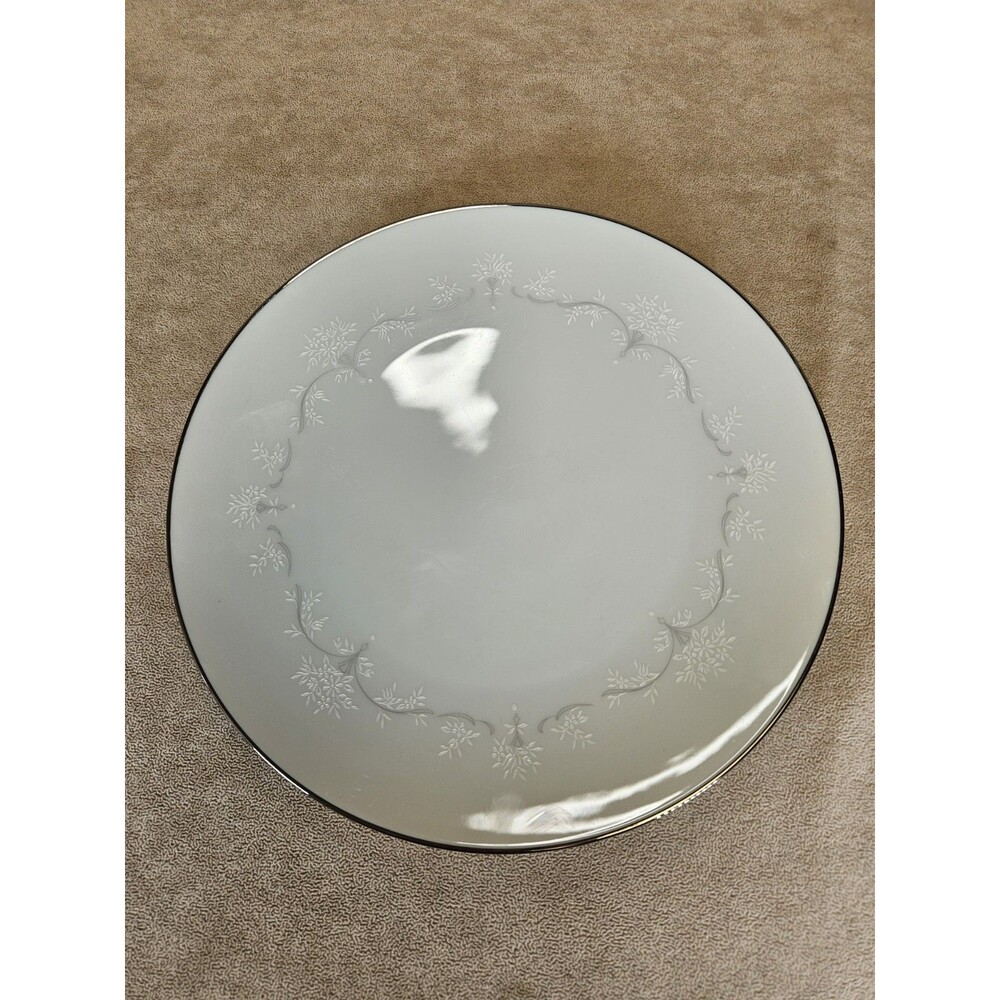 5 Piece Noritake Japan Whitebrook 6441 Gray Scroll Floral 10.5” Dinner Plates